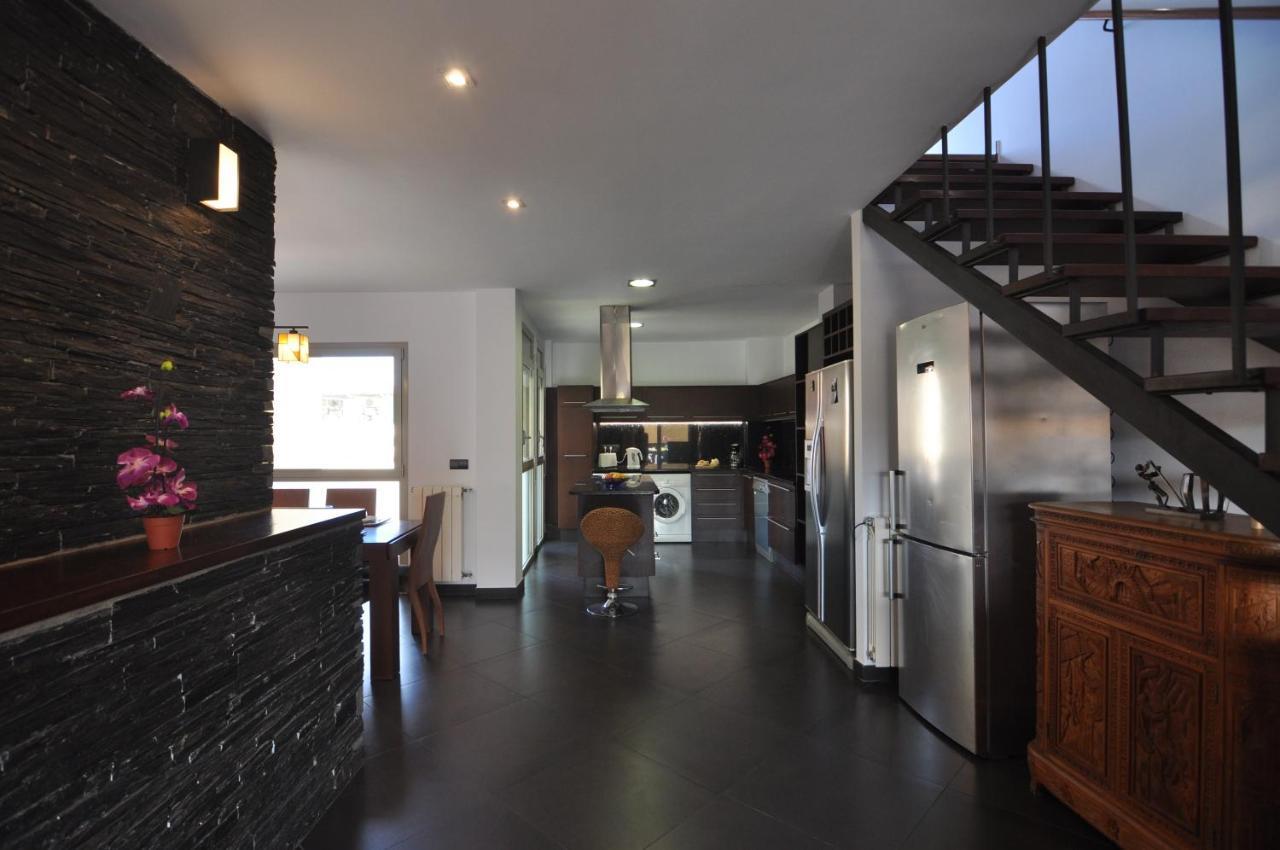 Rnet - Apartments Roses Centre מראה חיצוני תמונה