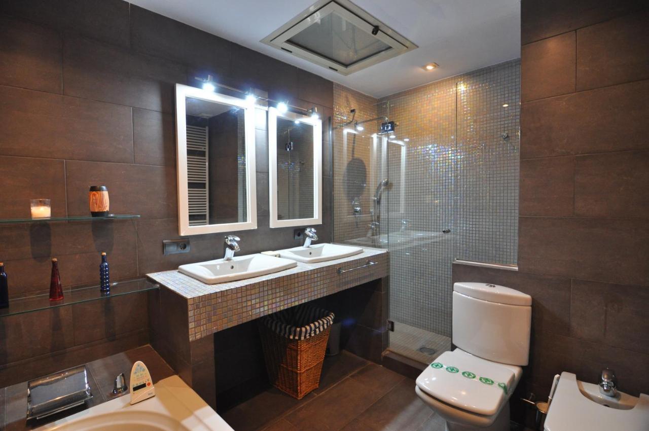 Rnet - Apartments Roses Centre מראה חיצוני תמונה